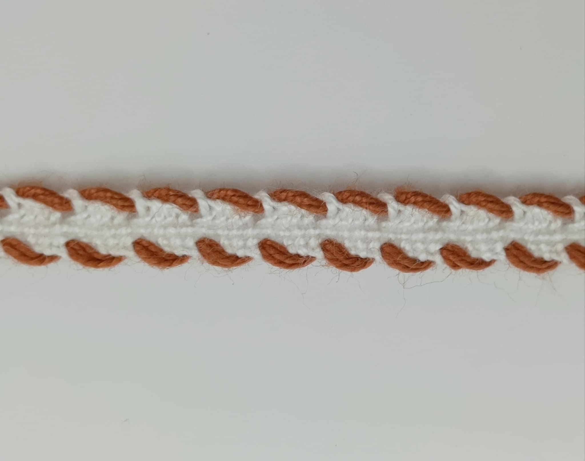 5c5b5f09-a1fb-418a-b414-cb486ea15710